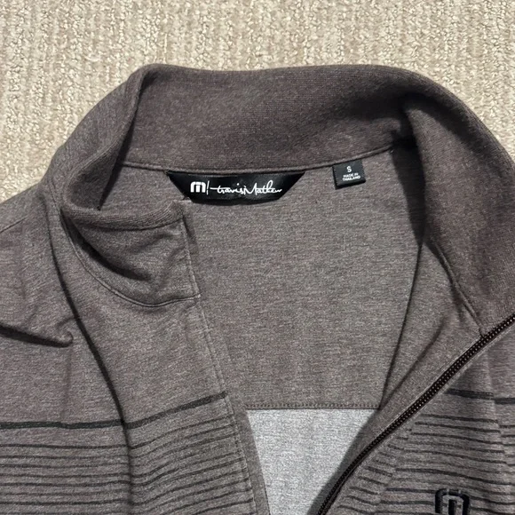 Travis Mathew Men's Size S Coffee Brown Smoke Signals 1/2 Zip Golf Sweatshirt - Picture 10 of 13
